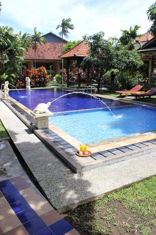 Hotel Puri Nusantara Kuta  Exterior photo