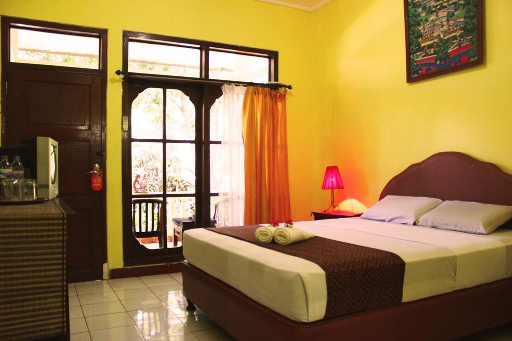 Hotel Puri Nusantara Kuta  Exterior photo