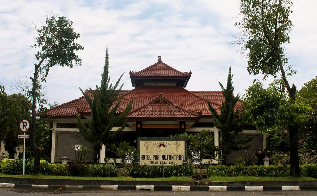 Hotel Puri Nusantara Kuta  Exterior photo